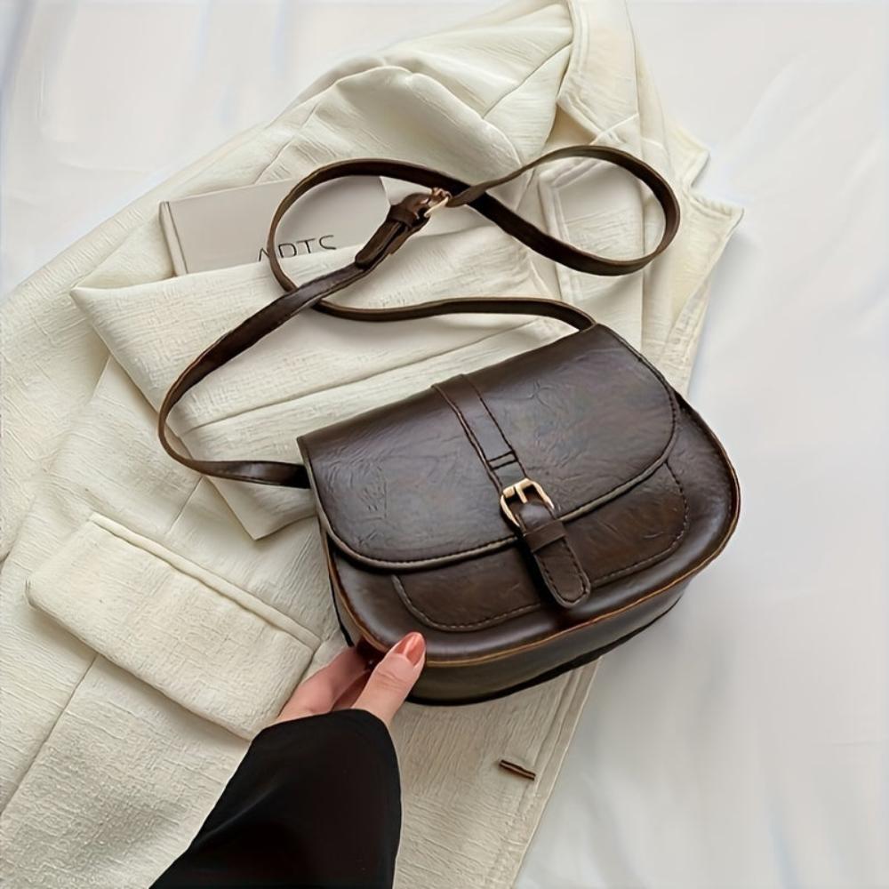 Lily Classic Saddle-Shaped Crossbody Bag
