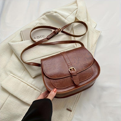 Lily Classic Saddle-Shaped Crossbody Bag