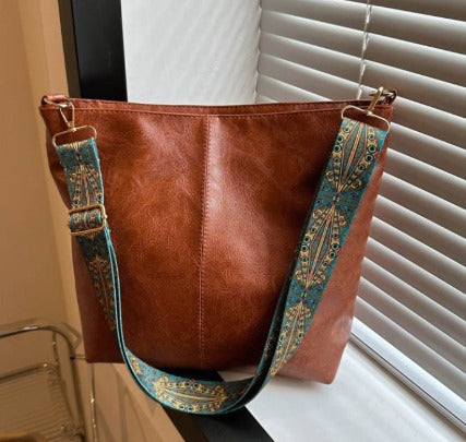 Arabella Crossbody Bag
